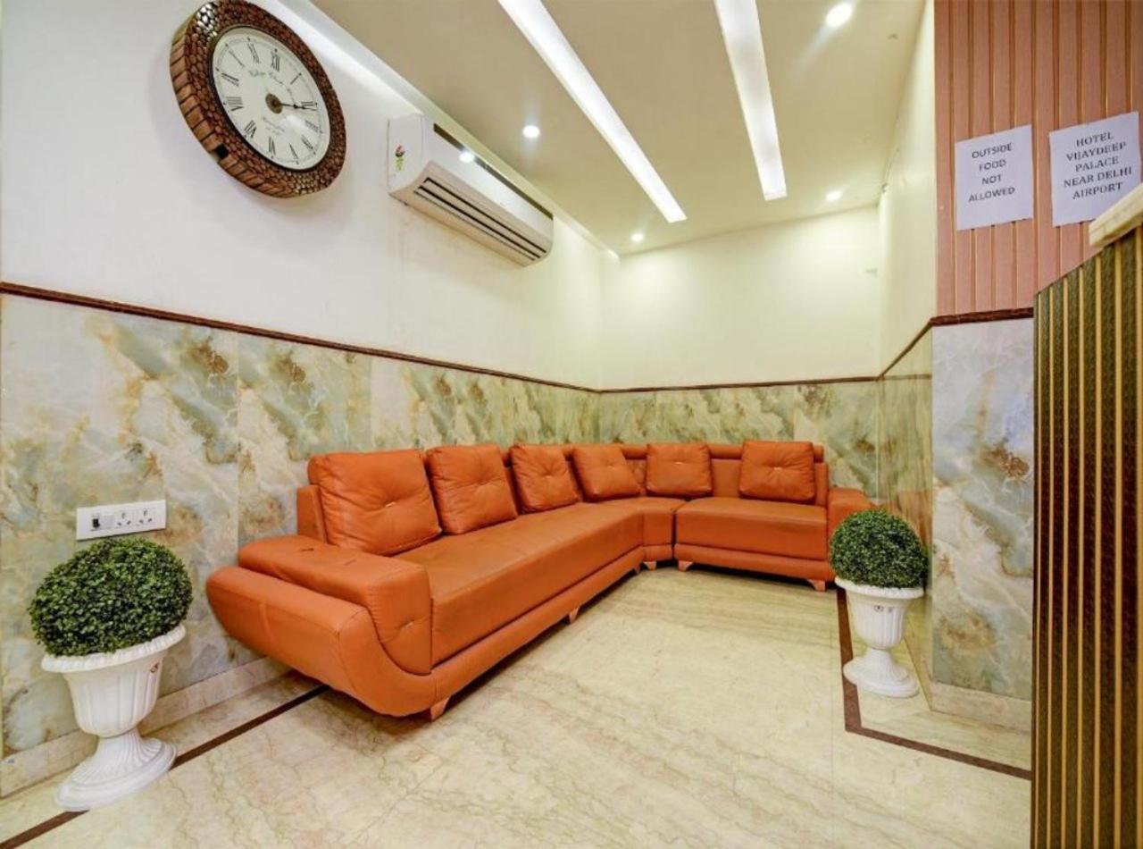 Rosewood Suites A Family Hotel Near Delhi Airport Nuova Delhi Esterno foto